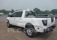 2004 Nissan TITAN фото