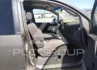 2004 Nissan TITAN фото