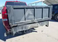 2004 Nissan TITAN photo
