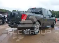 2004 Nissan TITAN фото