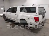 2004 Nissan TITAN фото