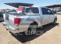 2004 Nissan TITAN photo