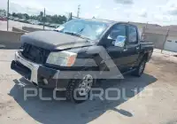 2004 Nissan TITAN photo
