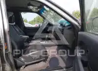 2004 Nissan PATHFINDER photo