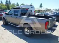 2004 Nissan FRONTIER фото