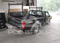 2004 Nissan FRONTIER photo