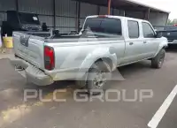 2004 Nissan FRONTIER photo