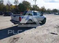 2004 Nissan FRONTIER photo