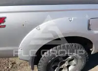 2004 Nissan FRONTIER photo