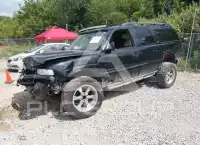 2004 Chevrolet Suburan photo