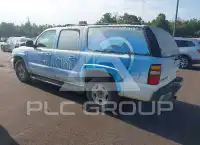 2004 Chevrolet Suburan photo