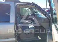 2004 Chevrolet Suburan фото