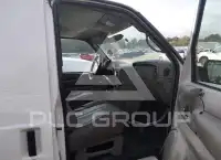 2004 Chevrolet ASTRO photo