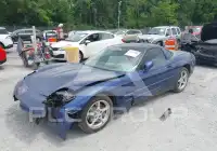 2004 Chevrolet Corvette photo