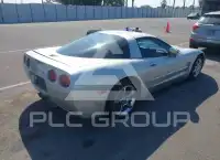 2004 Chevrolet Corvette photo