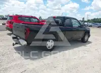 2004 Chevrolet Colorado photo