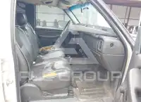 2004 Chevrolet Silverado photo