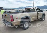 2004 Chevrolet Silverado photo
