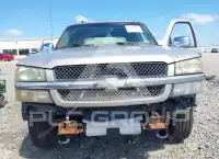 2004 Chevrolet Avalanche photo
