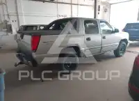 2004 Chevrolet Avalanche photo