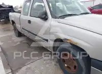 2004 Chevrolet Silverado photo
