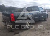 2004 Chevrolet Silverado photo