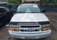 2004 Chevrolet Blazer фото