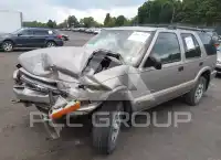 2004 Chevrolet Blazer фото