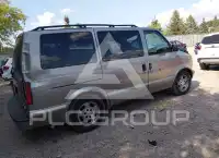 2004 Chevrolet ASTRO photo