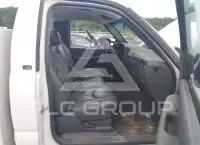 2004 Chevrolet Silverado photo