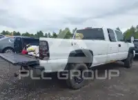 2004 Chevrolet Silverado photo