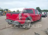 2004 Chevrolet Silverado photo
