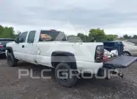 2004 Chevrolet Silverado photo