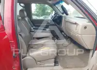 2004 Chevrolet Silverado photo