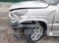 2004 Chevrolet Tahoe photo