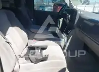 2004 Chevrolet Tahoe фото