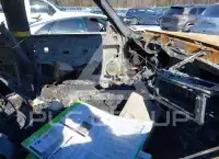 2004 Chevrolet Tahoe фото