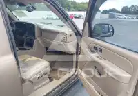 2004 Chevrolet Tahoe фото