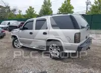 2004 Chevrolet Tahoe photo