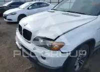 2004 BMW X5 photo