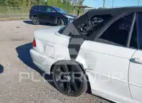 2004 BMW 330 фото