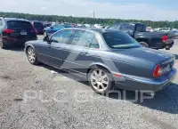 2004 Jaguar XJ photo