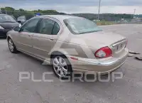2004 Jaguar X-TYPE photo