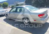 2004 Infinity I35 photo