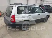2004 Subaru Forester фото