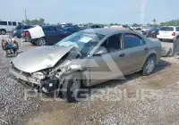2004 Dodge Stratus photo