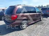 2004 Dodge Grand Caravan фото