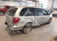2004 Dodge Grand Caravan фото