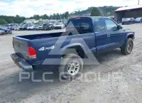 2004 Dodge DAKOTA photo