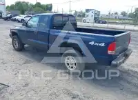 2004 Dodge DAKOTA photo